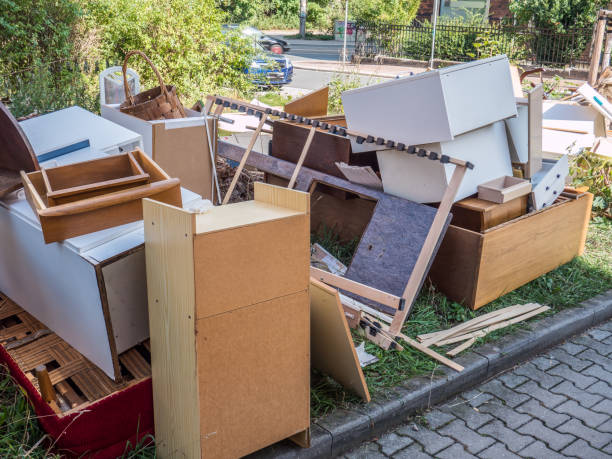 Best Commercial Junk Removal  in Erath, LA